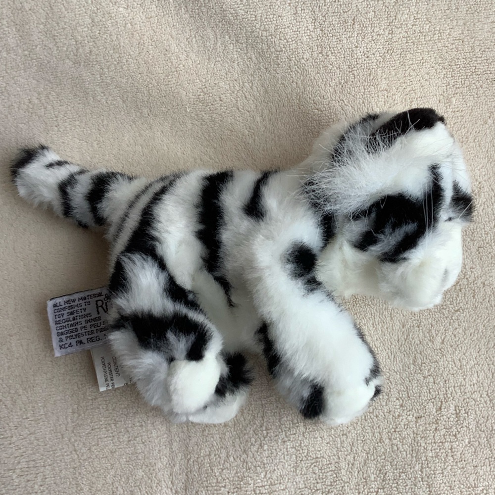Russ Berrie Plush NIVEA White Tiger 100S77 Stuffed Animal Toy - Picture 5 of 16